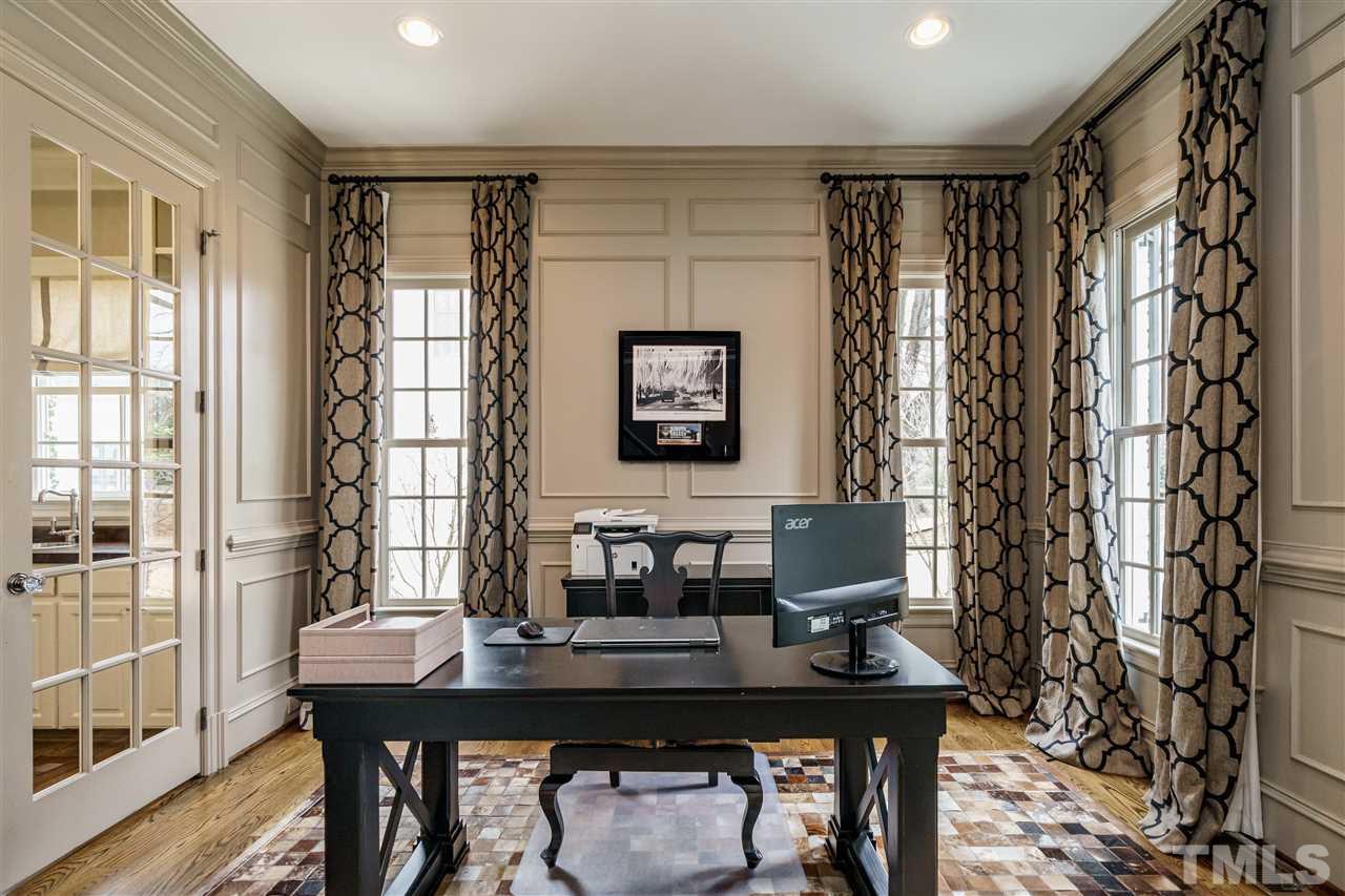 1323 Brooks Avenue Raleigh, NC 27607 - Photo 3 of 30