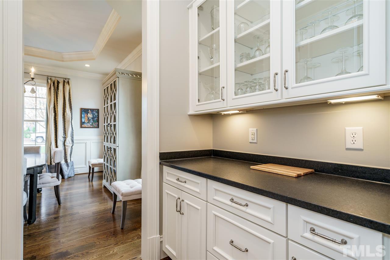 1323 Brooks Avenue Raleigh, NC 27607 - Photo 6 of 30