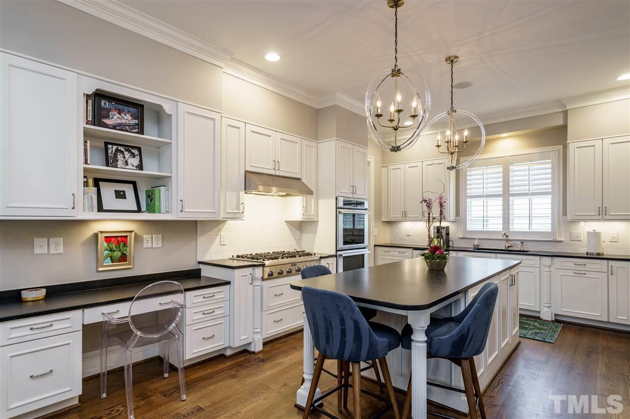 1323 Brooks Avenue Raleigh, NC 27607 - Photo 7 of 30