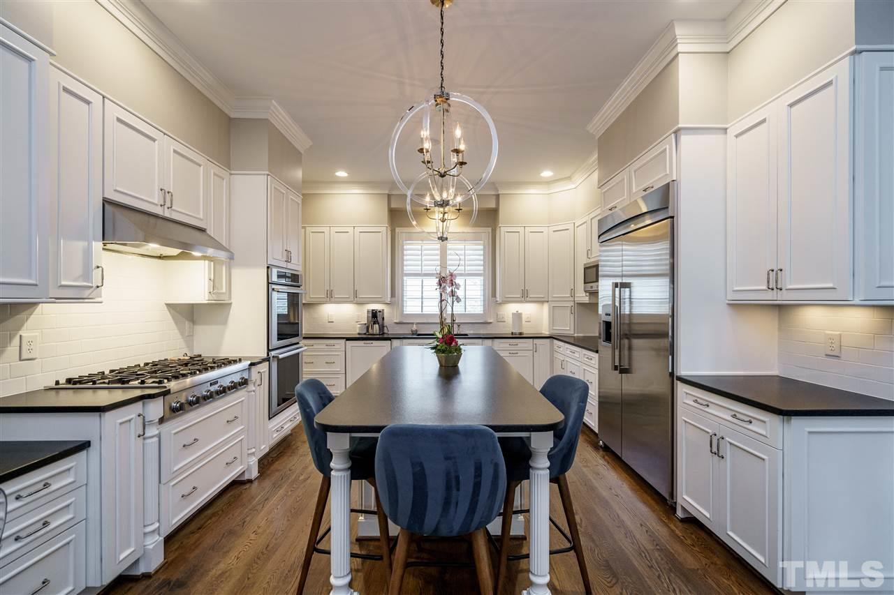 1323 Brooks Avenue Raleigh, NC 27607 - Photo 8 of 30