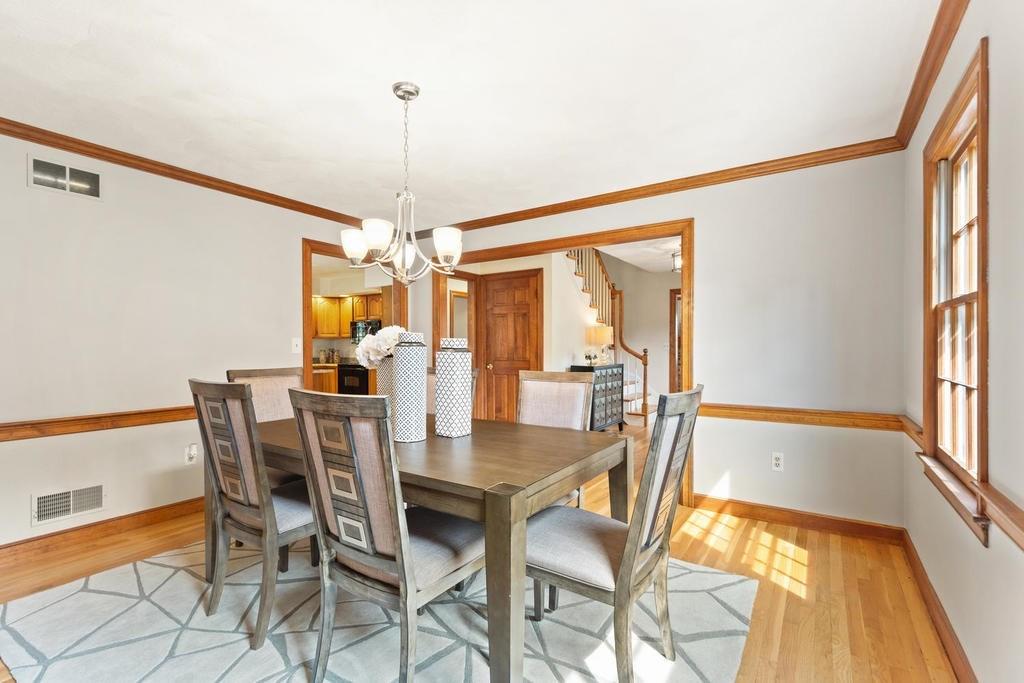 25 Valleyfield Street Lexington, MA 02421 - Photo 11 of 30