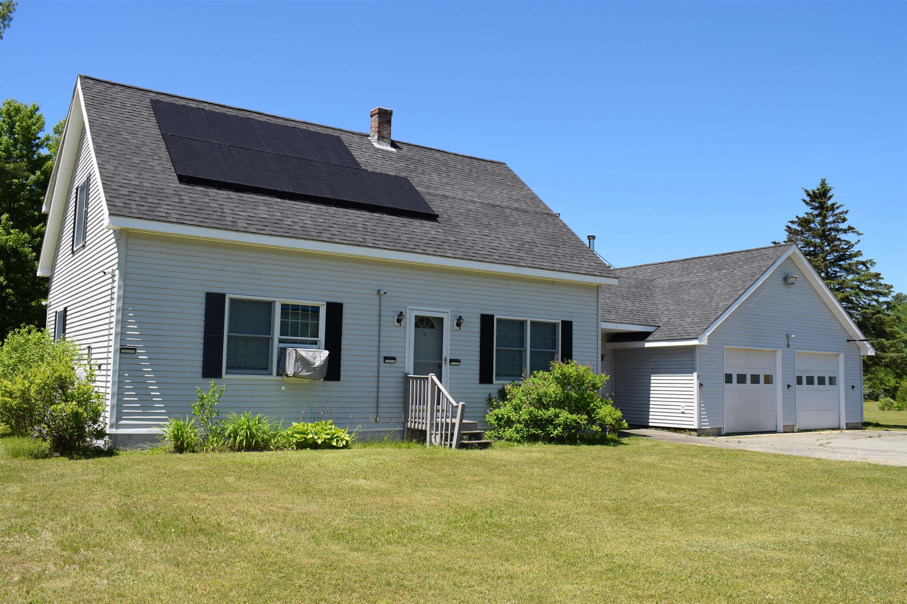 14 Cloutier Road Northumberland, NH 03584 - Photo 1 of 29