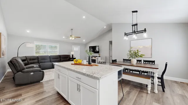 $355,000 | 302 Luttrell Road, Luttrell, TN 37779