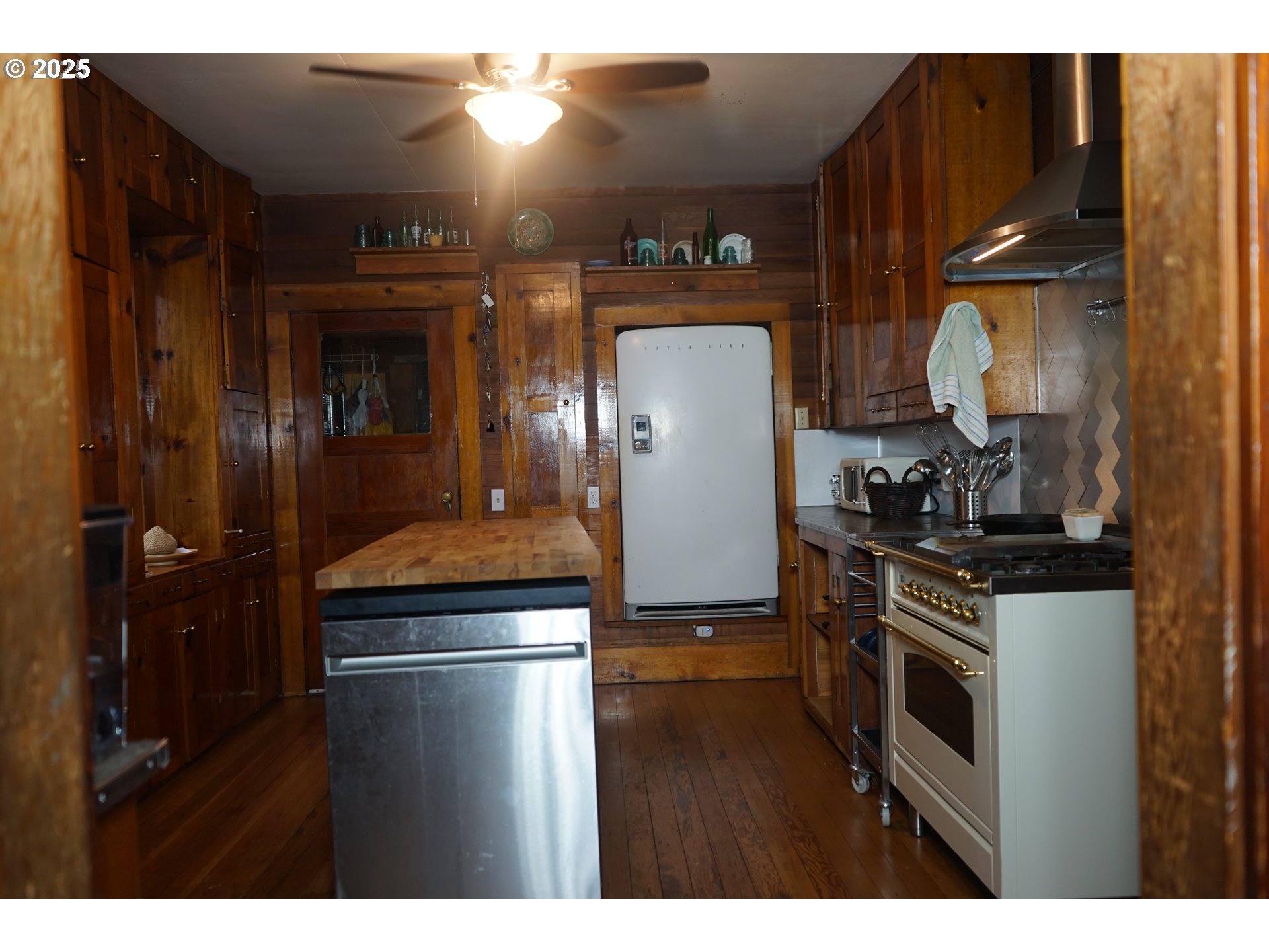 41300 East Larch Mountain Road Corbett, OR 97019 - Photo 10 of 41