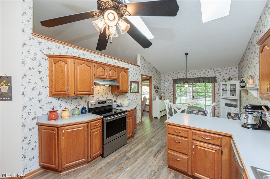 6405 Ridgeview Boulevard North Ridgeville, OH 44039 - Photo 10 of 47 Gallery Image 10