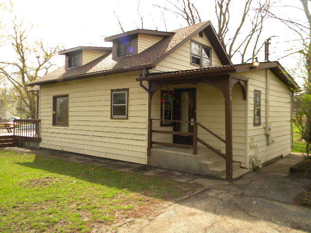 715 North Park Road Round Lake, IL 60073 - Photo 1 of 14 Gallery Image 1