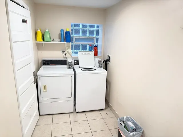 $1,550 | 2326 North Kostner Avenue, Unit 2, Chicago, IL 60639