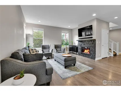 $760,000 | 4974 Akron Street, Denver, CO 80238