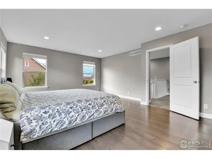 $760,000 | 4974 Akron Street, Denver, CO 80238