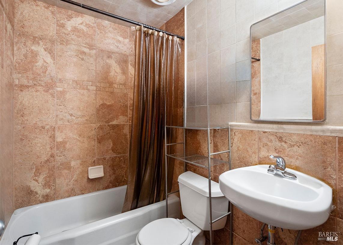 715 Drake Avenue Sausalito, CA 94965 - Photo 14 of 15