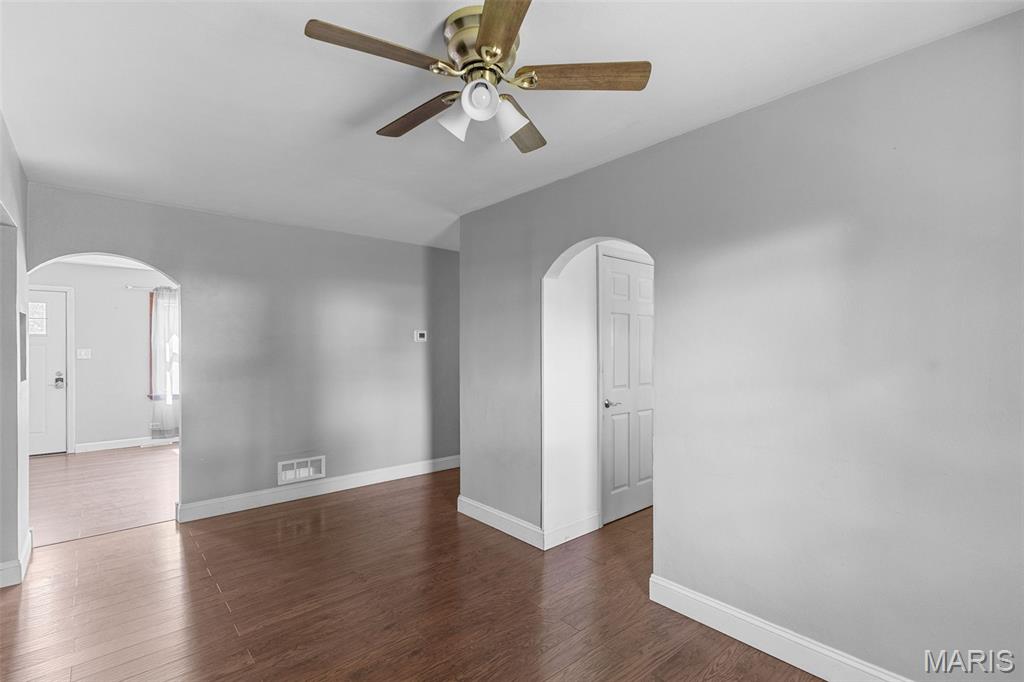 314 North Church Street Waterloo, IL 62298 - Photo 15 of 47