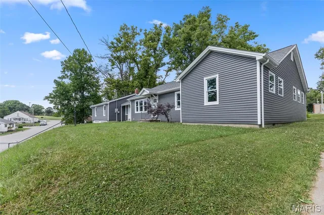 $274,900 | 314 North Church Street, Waterloo, IL 62298