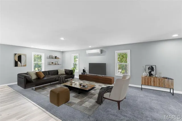 $274,900 | 314 North Church Street, Waterloo, IL 62298