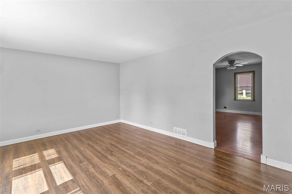 314 North Church Street Waterloo, IL 62298 - Photo 10 of 47