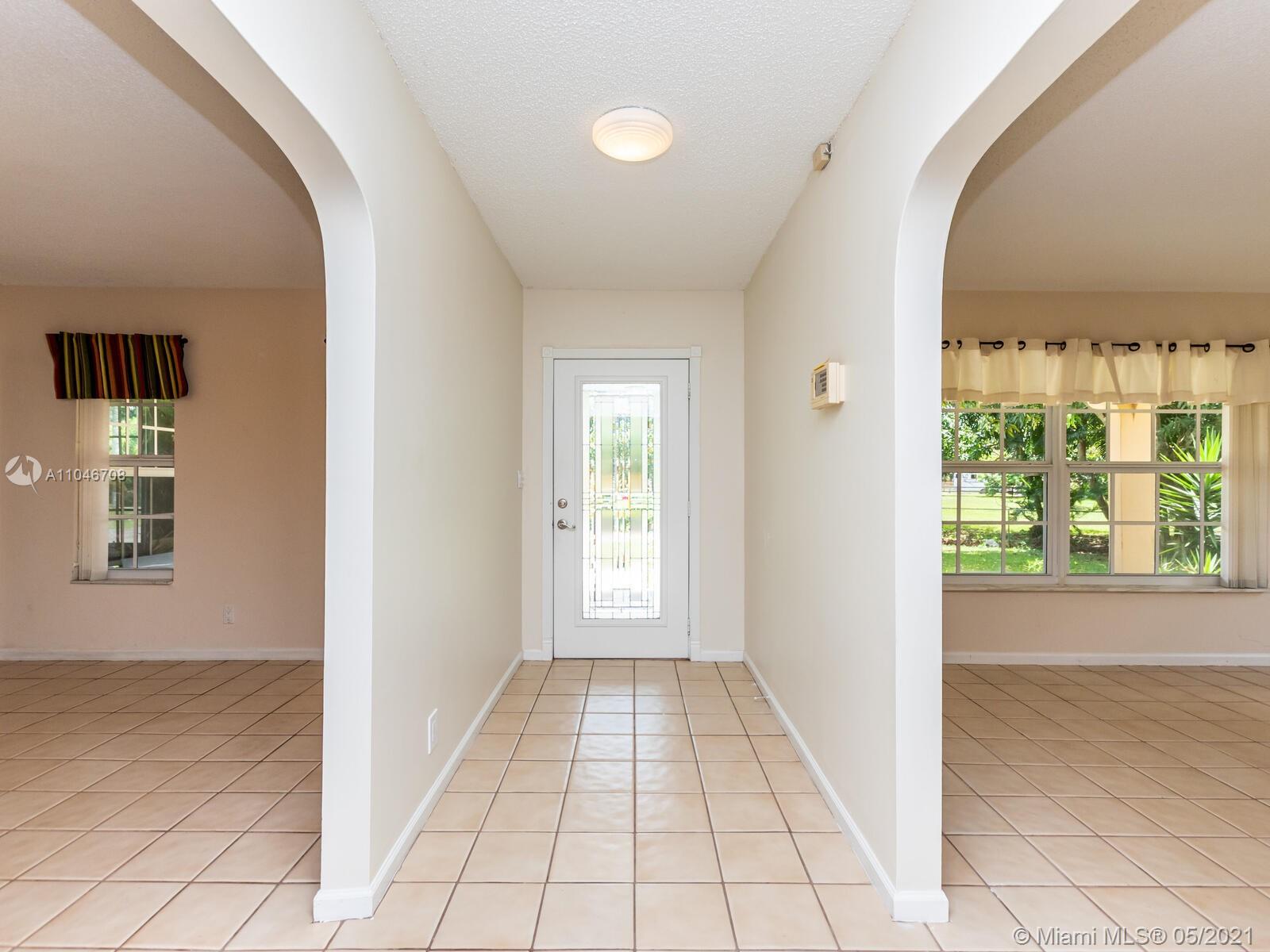 14402 Stirling Road Southwest Ranches, FL 33330 - Photo 5 of 26