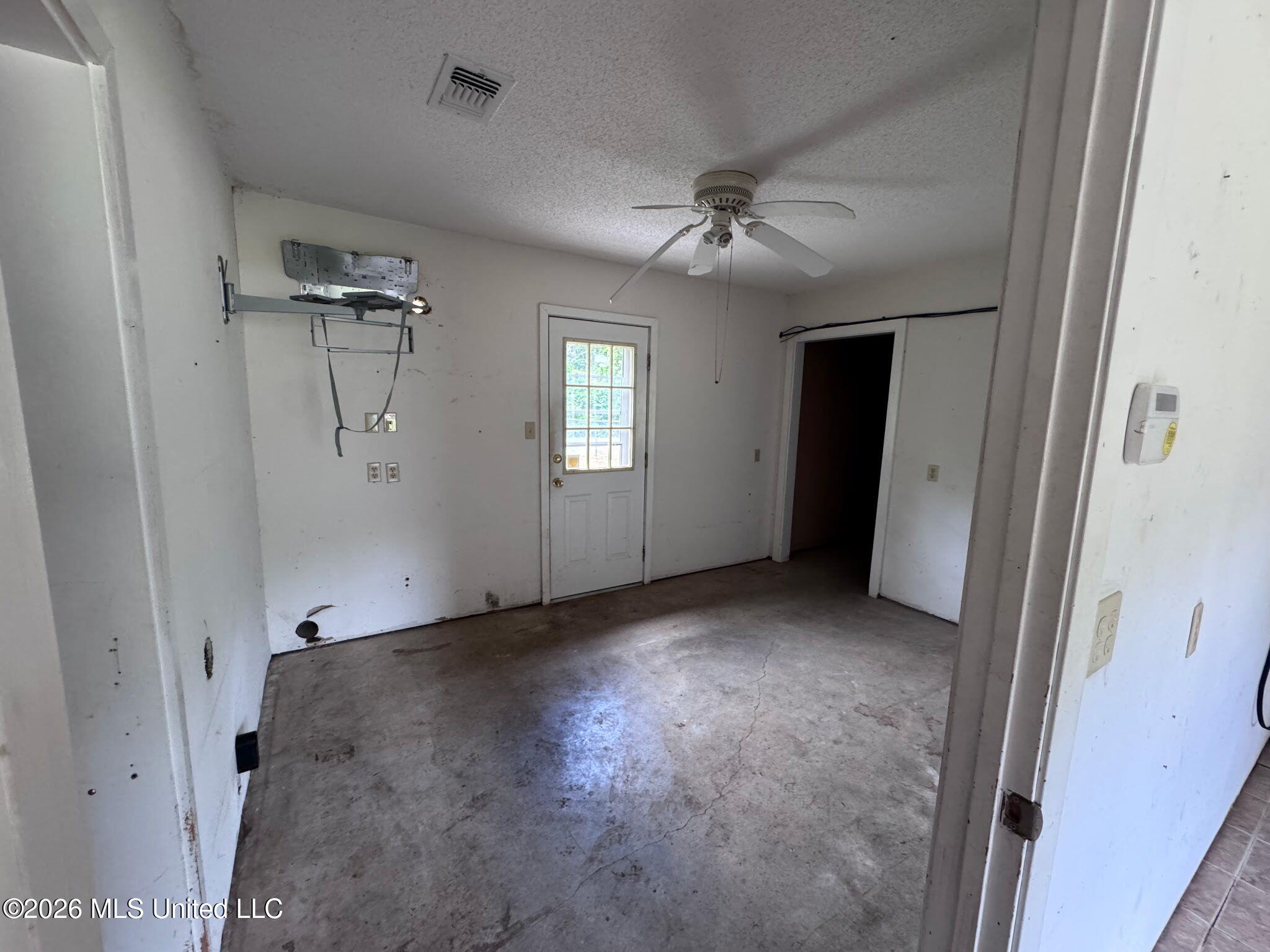 508 Wire Road East Perkinston, MS 39573 - Photo 7 of 20 4546474086803420500
