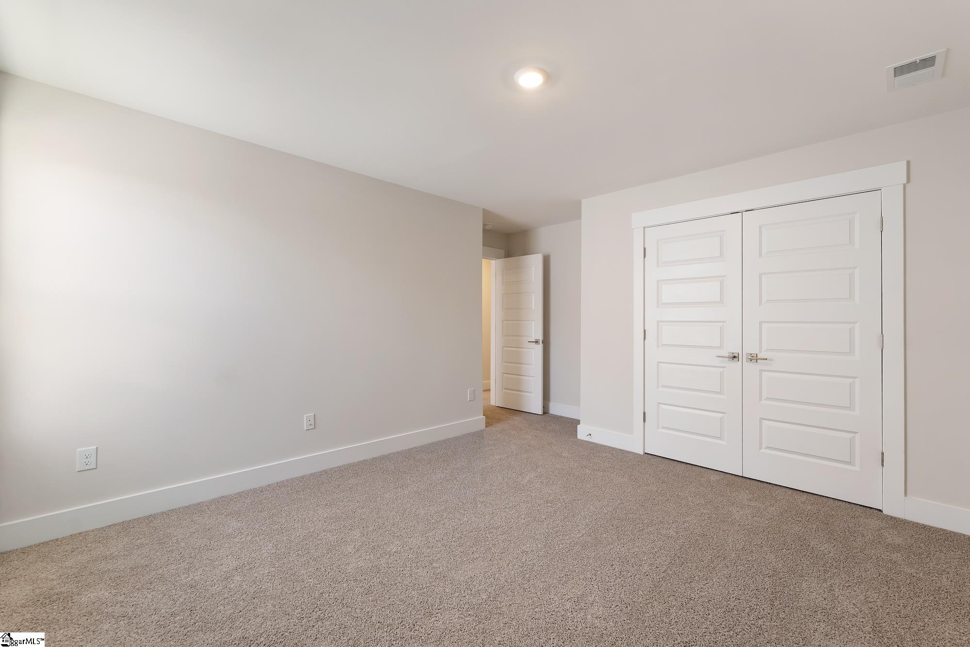 202 Highland Street Taylors, SC 29687 - Photo 16 of 27