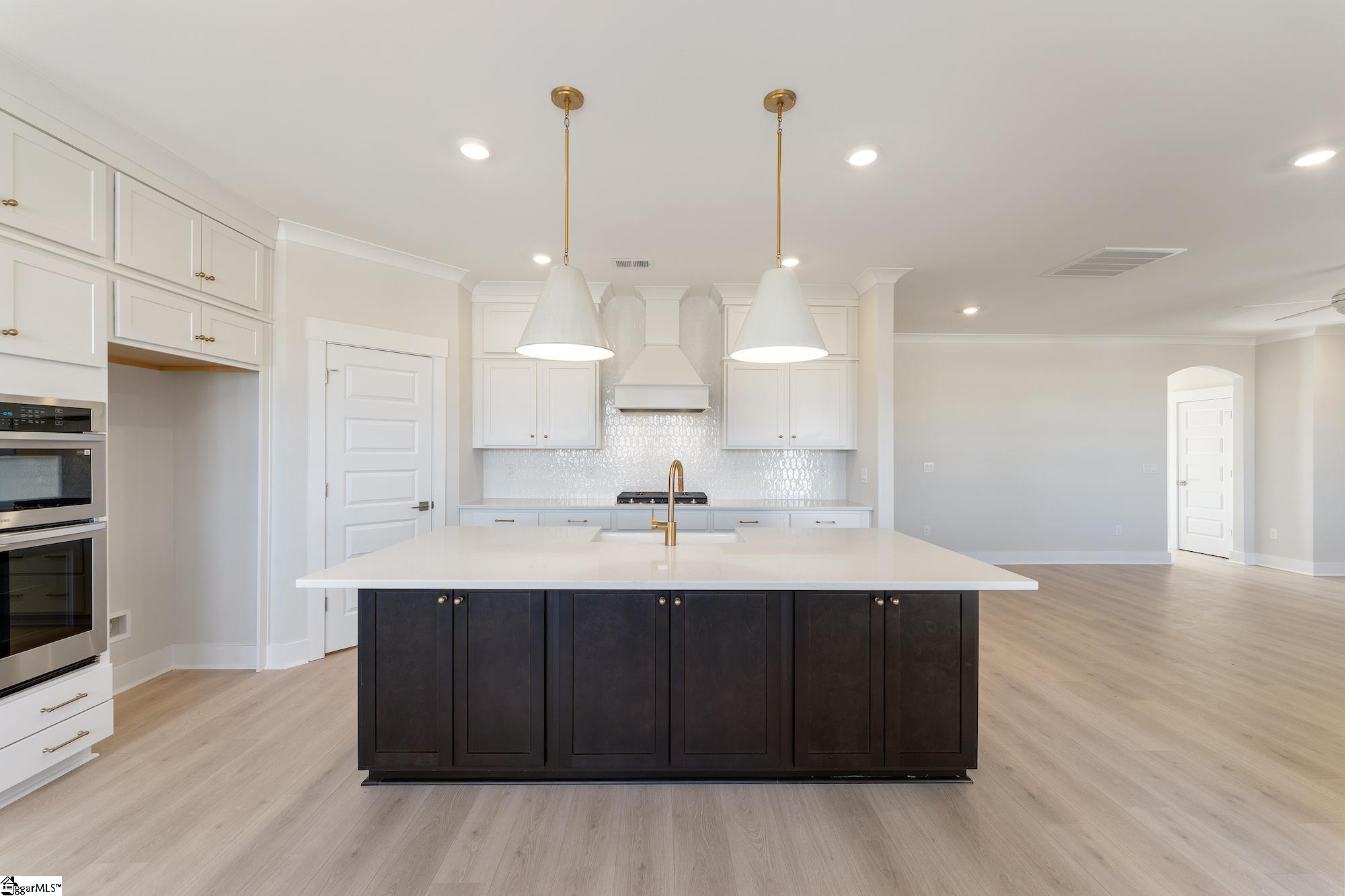 202 Highland Street Taylors, SC 29687 - Photo 9 of 27