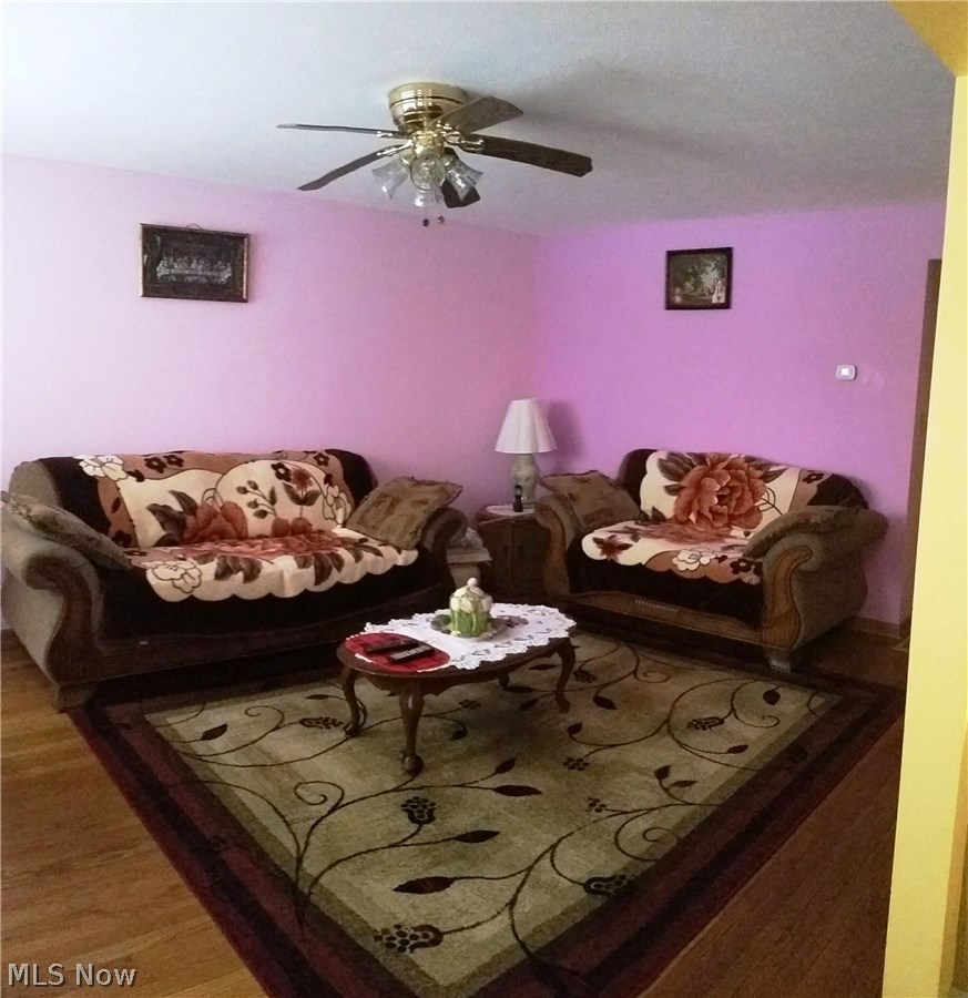 6410 Monmouth Road Parma, OH 44129 - Photo 5 of 14