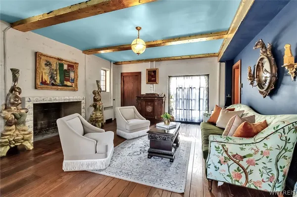 $1,600,000 | 21 Mayfair Lane, Buffalo, NY 14201