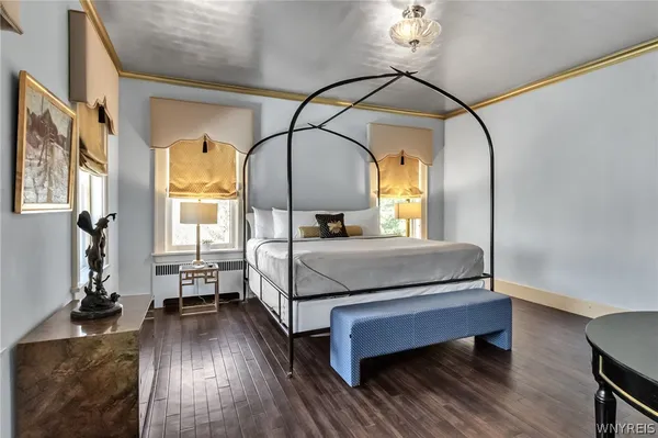 $1,600,000 | 21 Mayfair Lane, Buffalo, NY 14201