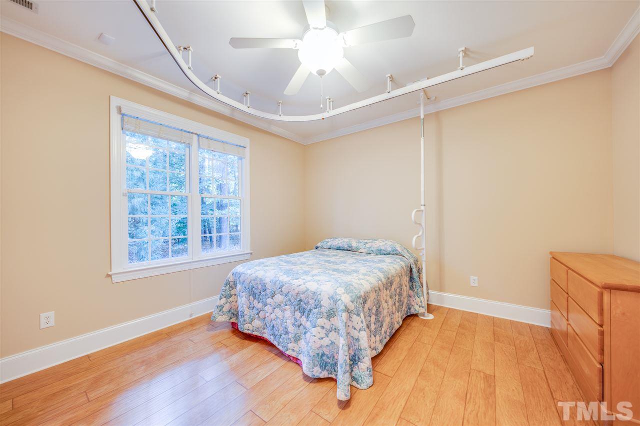 5221 Atherton Bridge Road Raleigh, NC 27613 - Photo 13 of 30