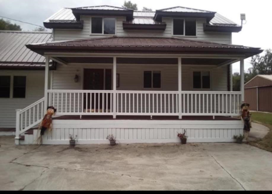 10331 Buchanan Road Sumner, MI 48889 - Photo 1 of 29