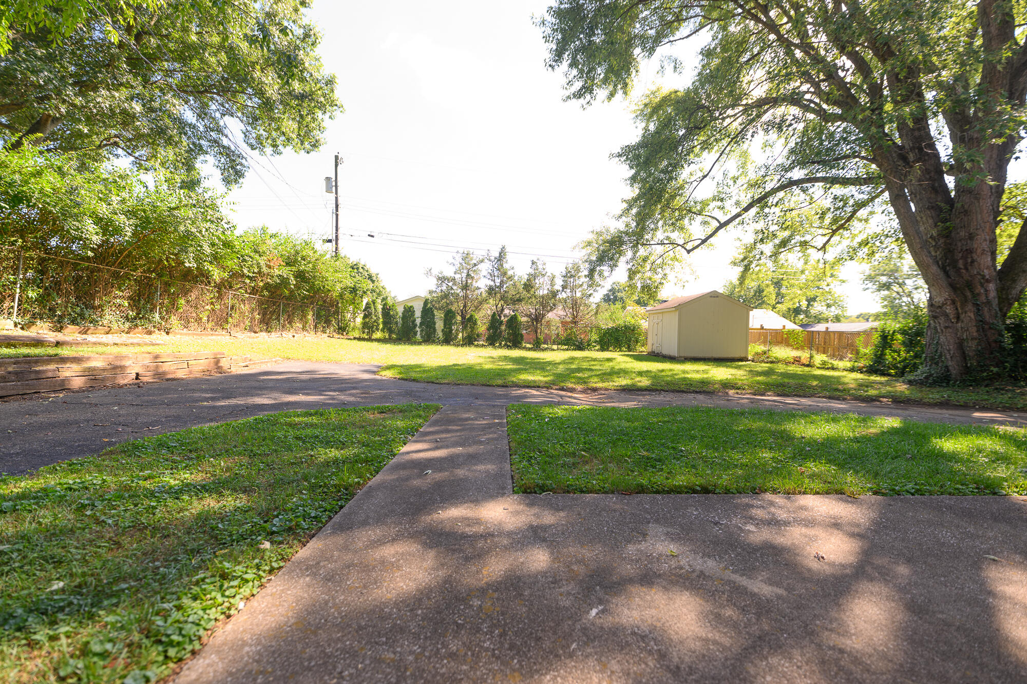 1416 Pine Meadow Road Lexington, KY 40504 - Photo 17 of 18 017