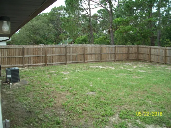 a view of a yard