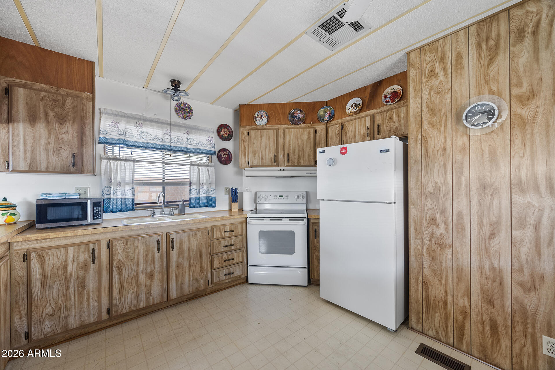 205 South Higley Road, Unit 162 Mesa, AZ 85206 - Photo 18 of 33