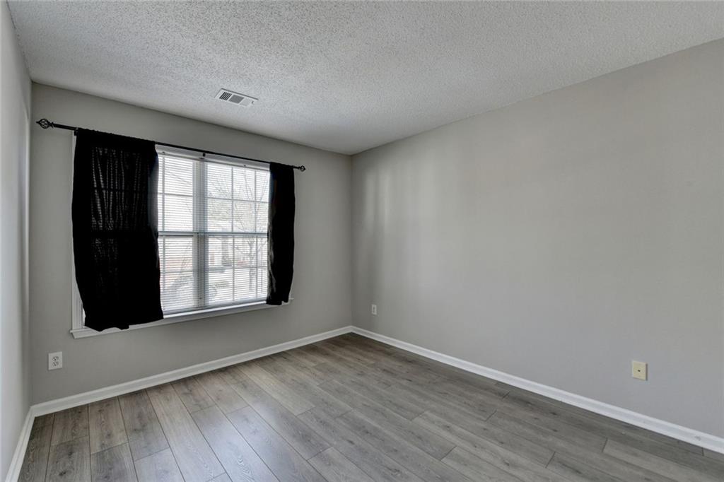 4061 Howell Park Road Duluth, GA 30096 - Photo 31 of 43