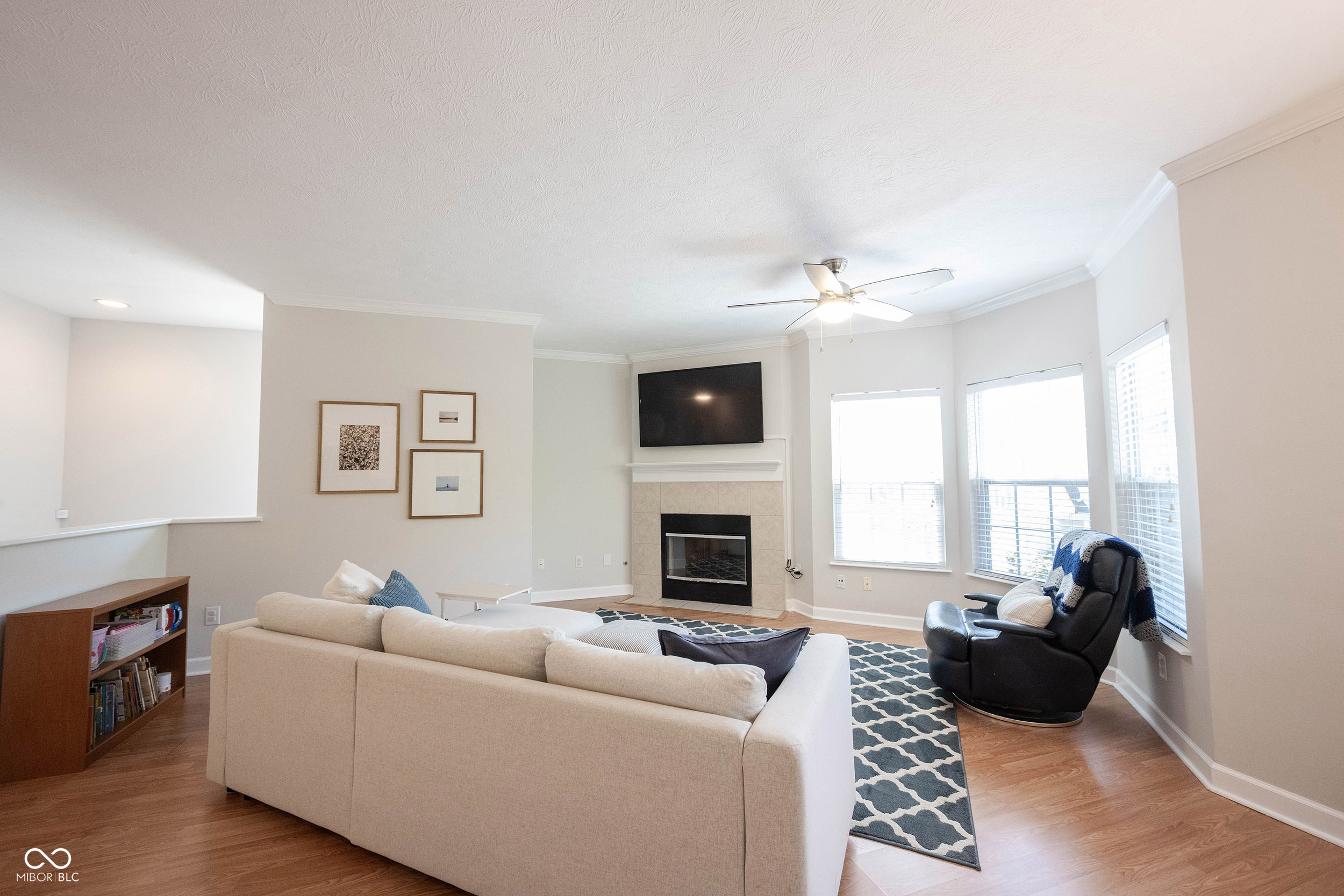 1112 Shadow Ridge Road Indianapolis, IN 46280 - Photo 12 of 68