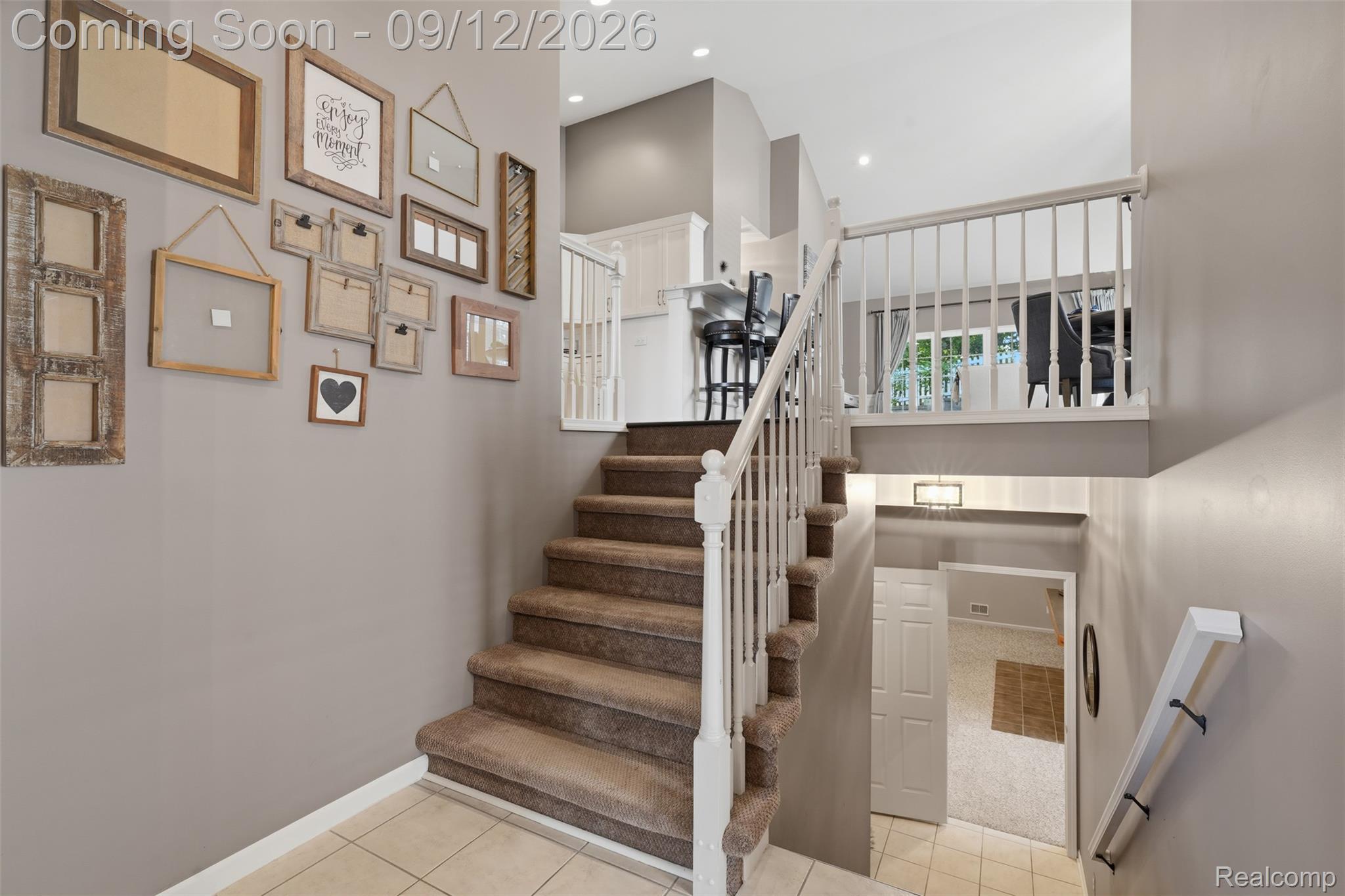 646 West Bluff Court Rochester, MI 48306 - Photo 26 of 40 646 w bluff ct-26.jpg