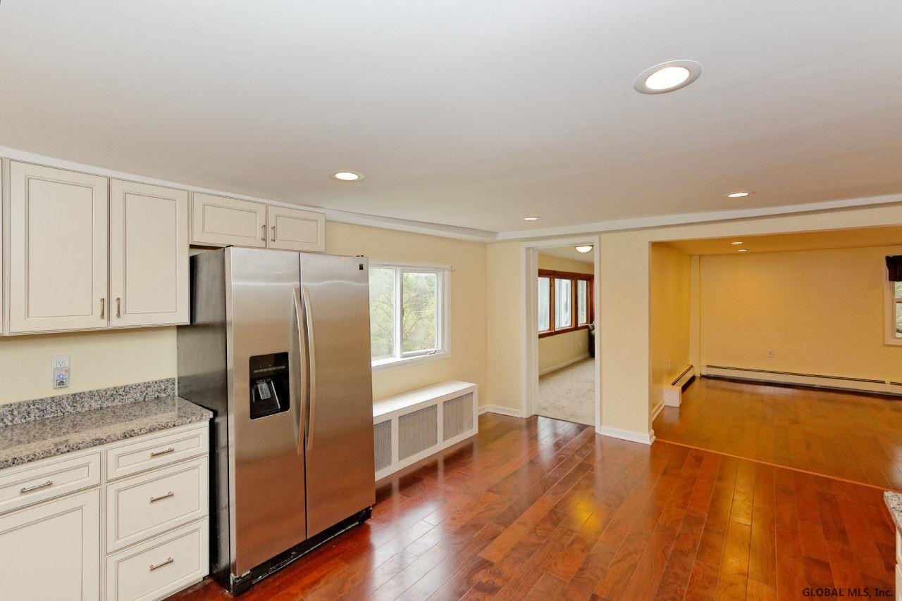 343 Phillips Road Pittstown, NY 12185 - Photo 8 of 24 Photo 8