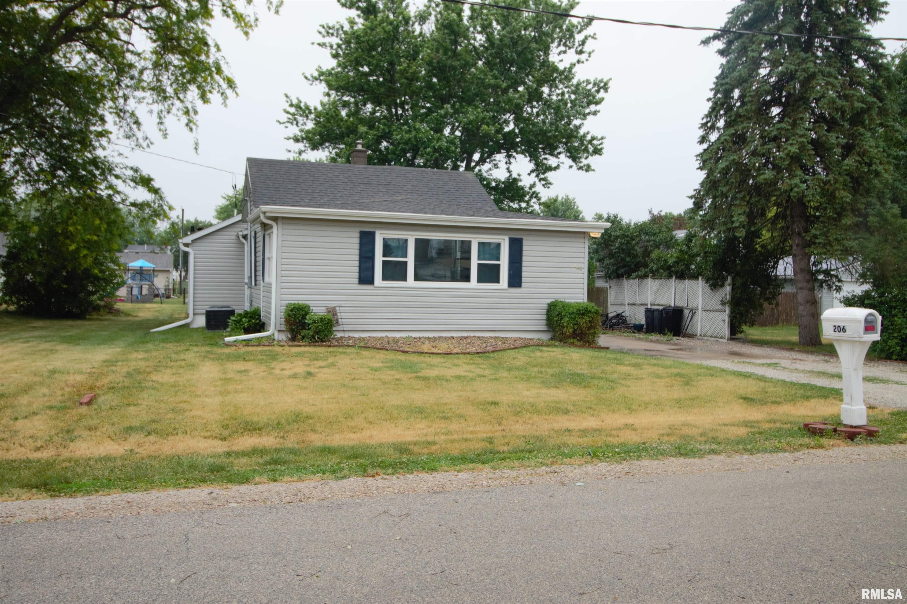 206 West A Street Alpha, IL 61413 - Photo 2 of 18 Gallery Image 2
