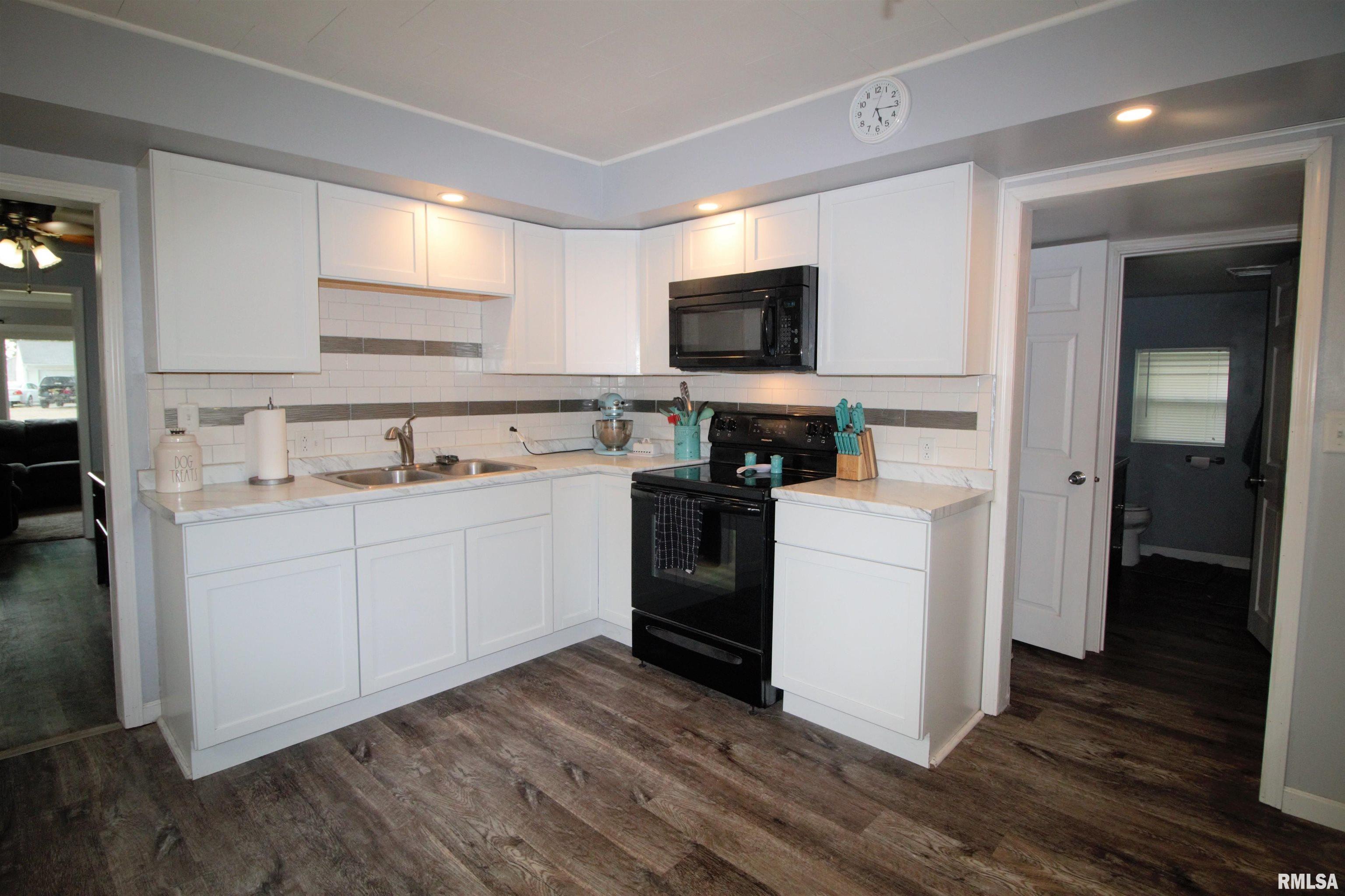 206 West A Street Alpha, IL 61413 - Photo 7 of 18 Gallery Image 7