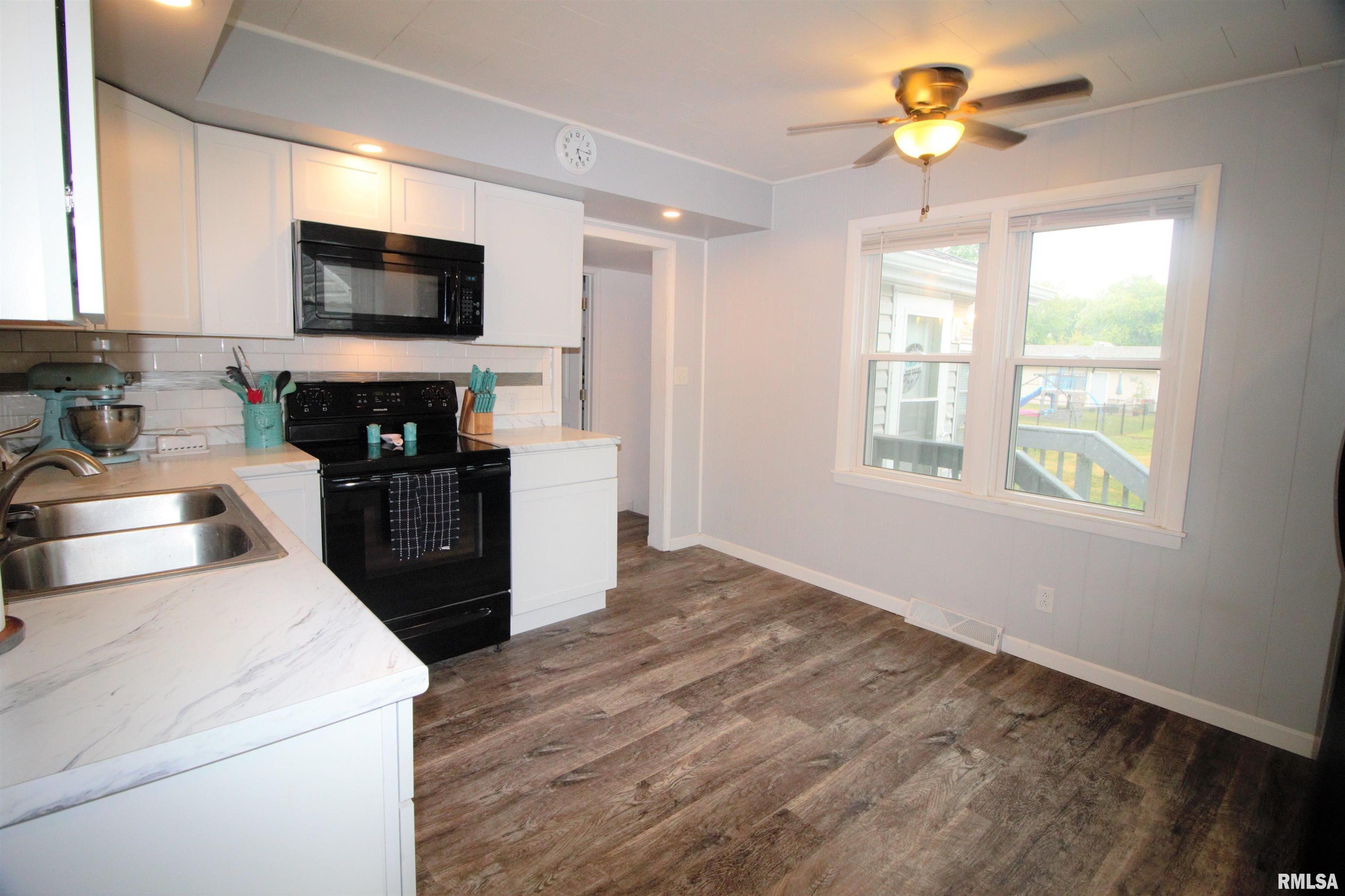206 West A Street Alpha, IL 61413 - Photo 9 of 18 Gallery Image 9