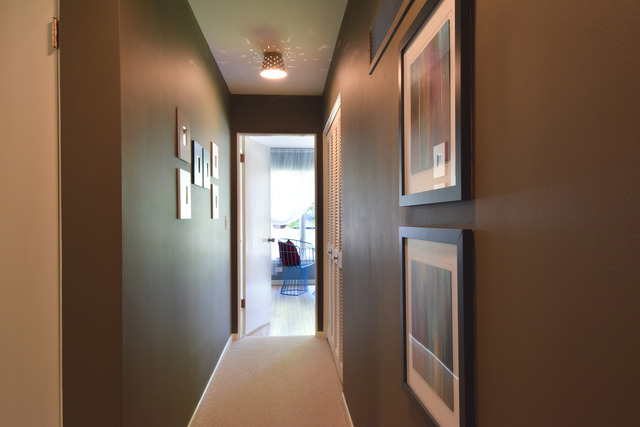 136 Fairway Lane Wheaton, IL 60189 - Photo 9 of 22 a view of gallery