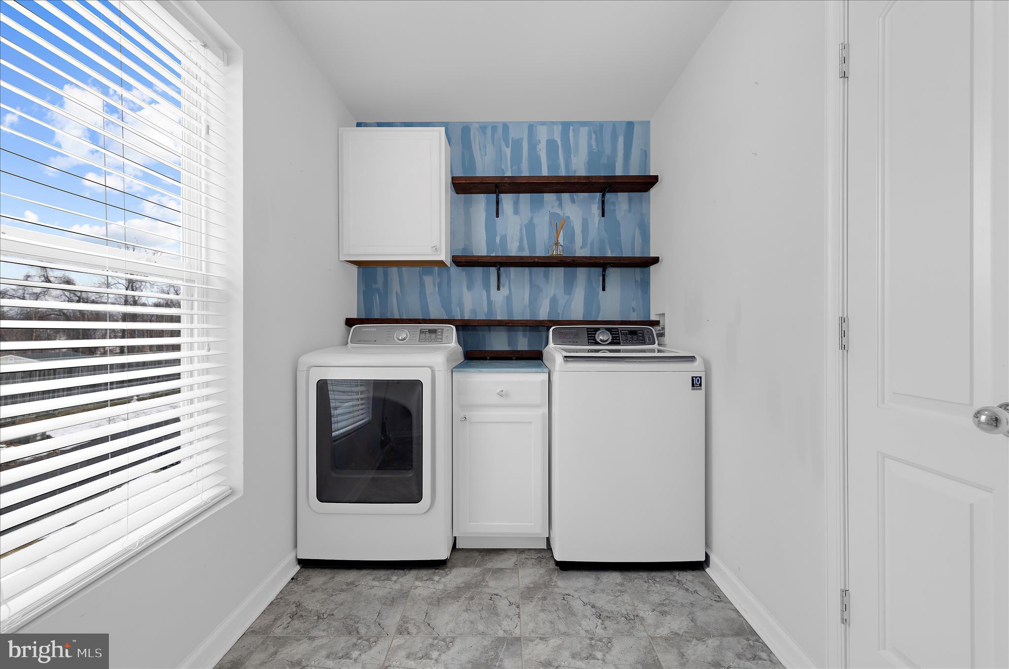 3009 Noahs Way Pasadena, MD 21122 - Photo 25 of 44 a utility room with washer and dryer