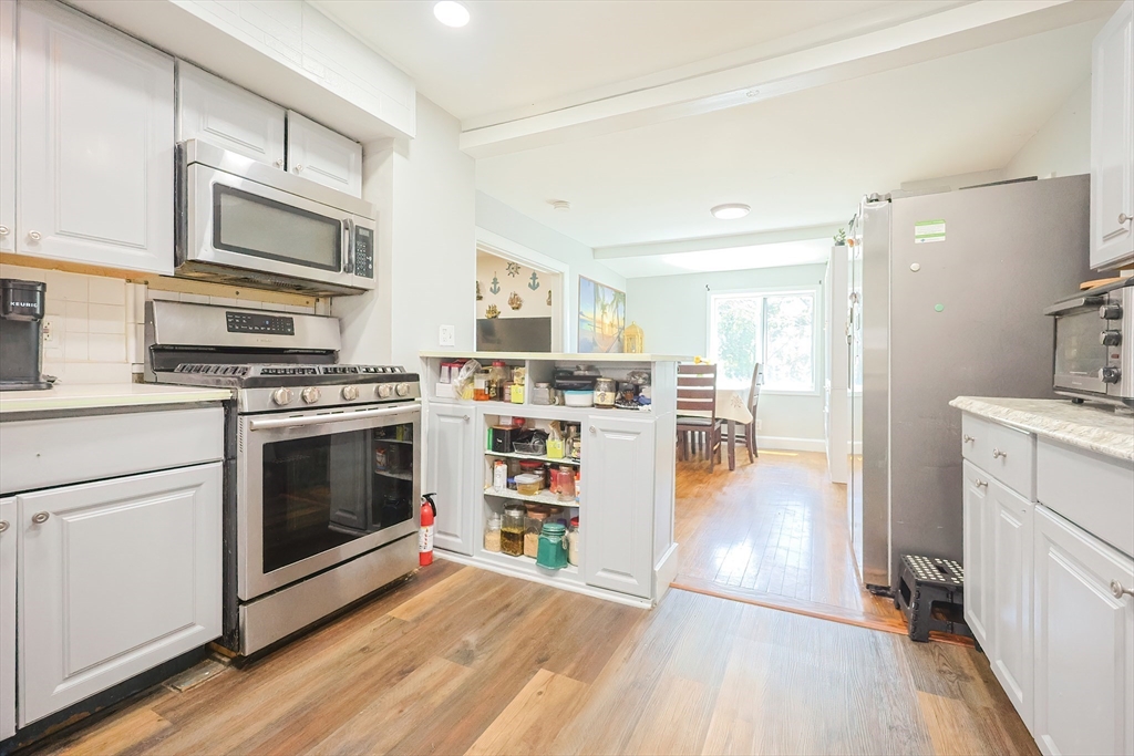 867 North Shore Road Revere, MA 02151 - Photo 4 of 34 Gallery Image 4