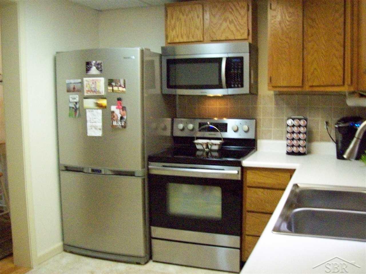 5285 Sherman Road Saginaw, MI 48604 - Photo 3 of 27 31320671-2.JPG