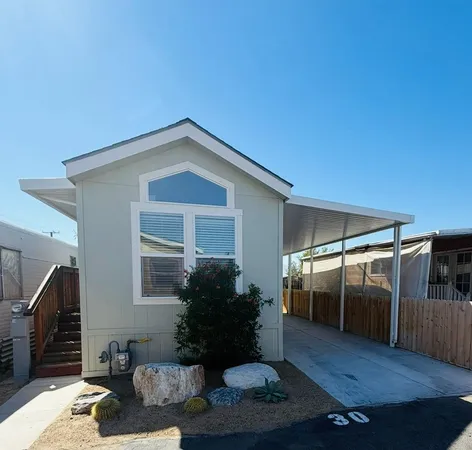 $1,500 | 15687 Palm Drive, Unit 30, Desert Hot Springs, CA 92240