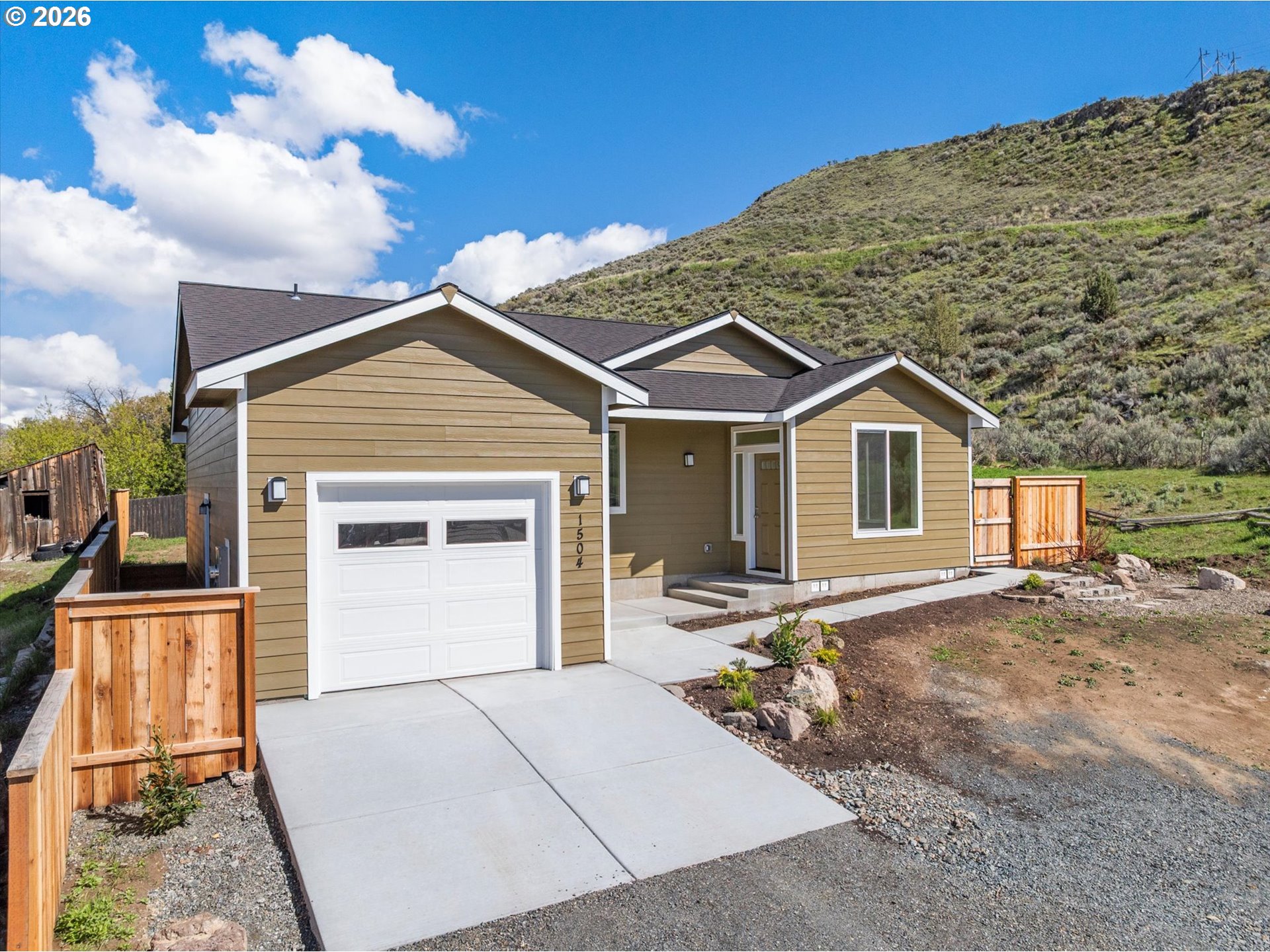 1504 Chestnut Street Baker City, OR 97814 - Photo 2 of 47