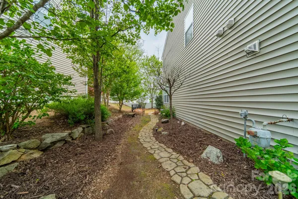 $525,000 | 3316 Brackhill Street, Davidson, NC 28036