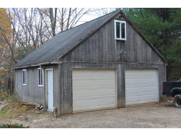198 Exeter Road Epping, NH 03042 - Photo 3 of 14