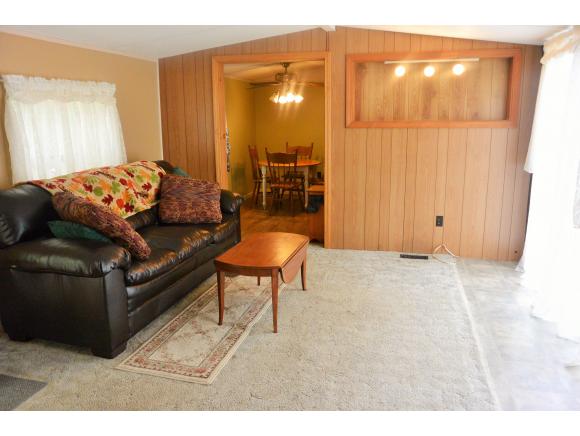 198 Exeter Road Epping, NH 03042 - Photo 6 of 14