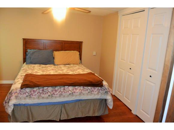198 Exeter Road Epping, NH 03042 - Photo 8 of 14