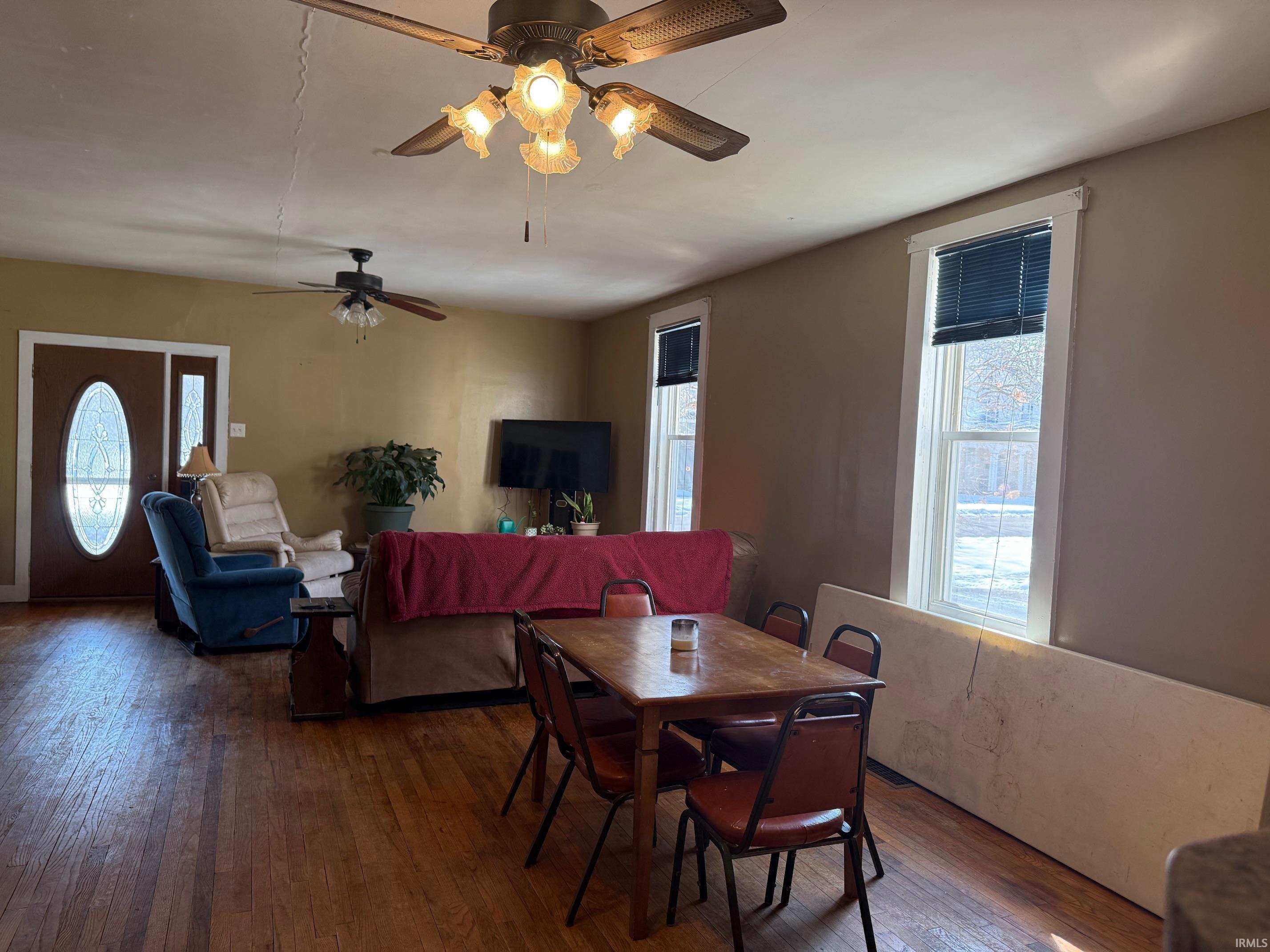 519 East Franklin Street Delphi, IN 46923 - Photo 8 of 33