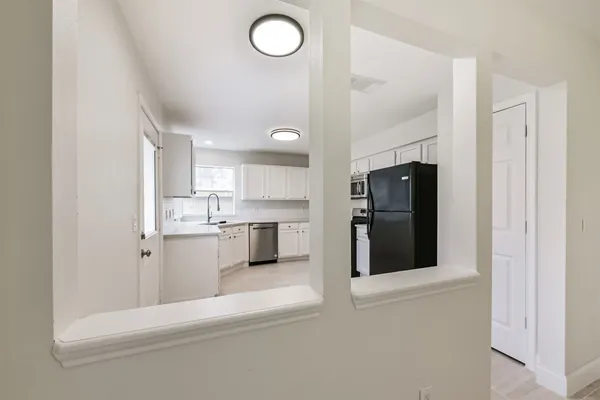 $1,950 | 9202 Bayou Bluff Drive, Spring, TX 77379