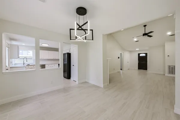 $1,950 | 9202 Bayou Bluff Drive, Spring, TX 77379